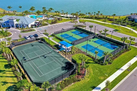 7872 Mainsail Lane Sarasota FL 34240