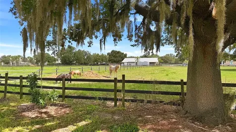 7872 Mainsail Lane Sarasota FL 34240