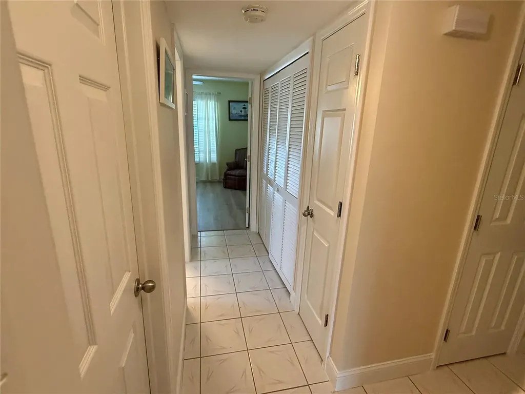 806 SE 46th Street Cape Coral FL 33904