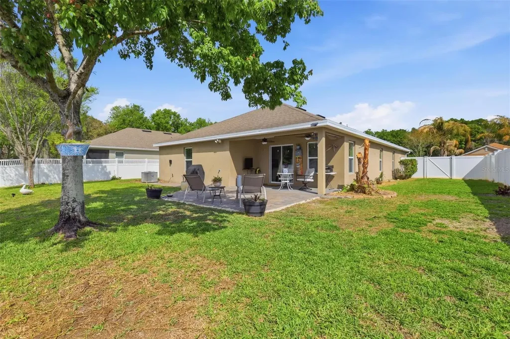 656 Carya Court Deland FL 32724