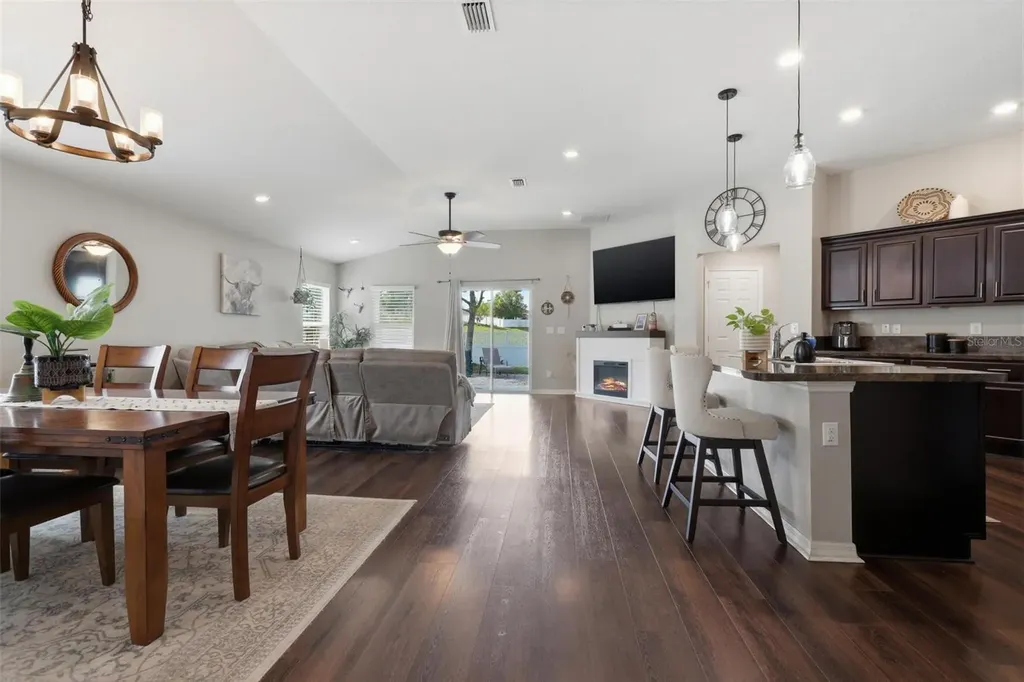 656 Carya Court Deland FL 32724