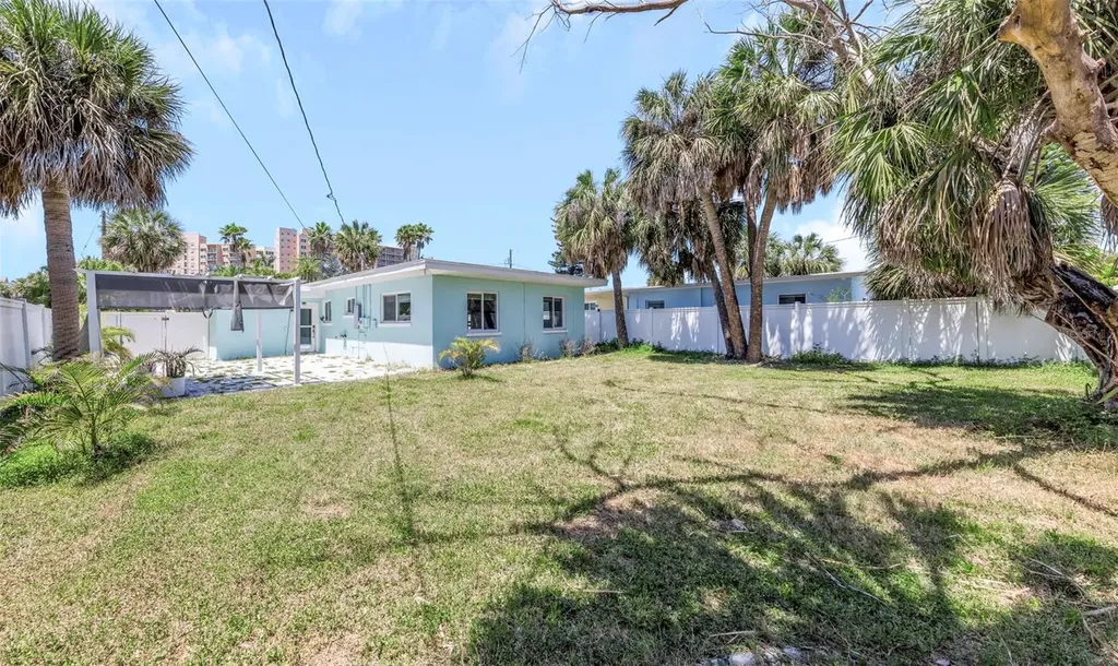 875 Bruce Avenue Clearwater FL 33767