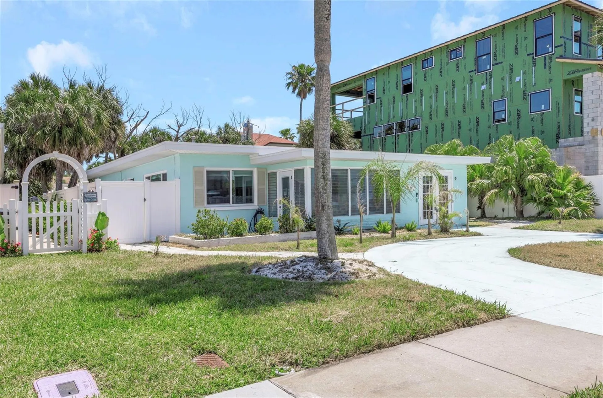 875 Bruce Avenue Clearwater FL 33767