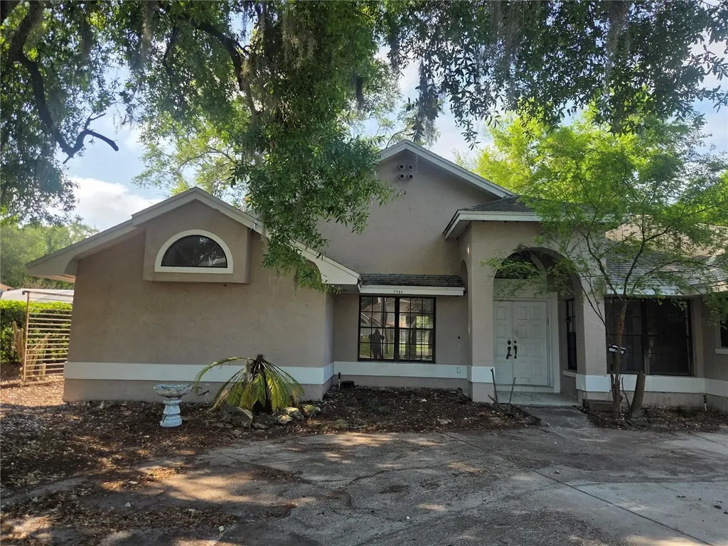 7741 Pointview Circle Orlando FL 32836