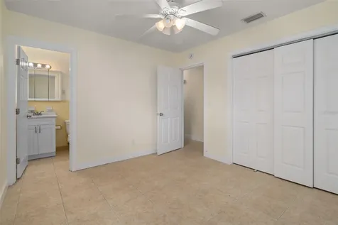 4808 W Euclid Avenue Tampa FL 33629