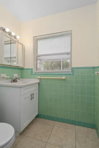 4808 W Euclid Avenue Tampa FL 33629