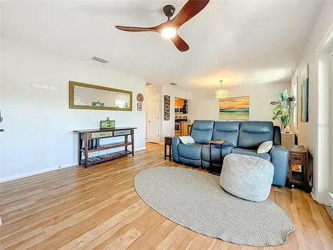 3893 Pompano Drive SE St Petersburg FL 33705