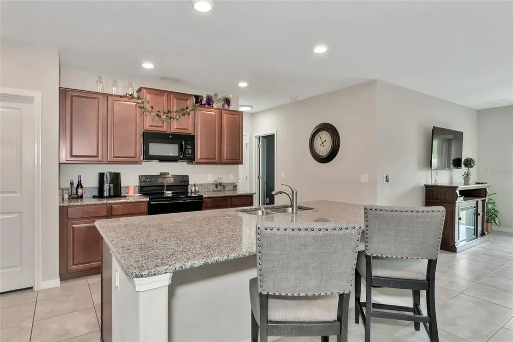17009 Peaceful Valley Drive Wimauma FL 33598