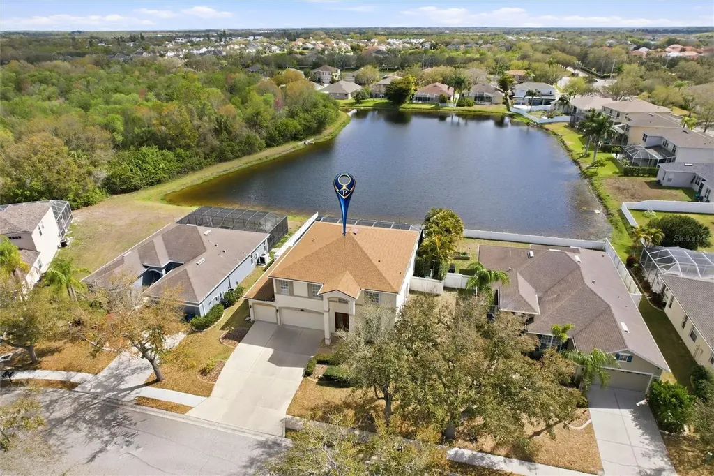 6007 43rd Court E Bradenton FL 34203