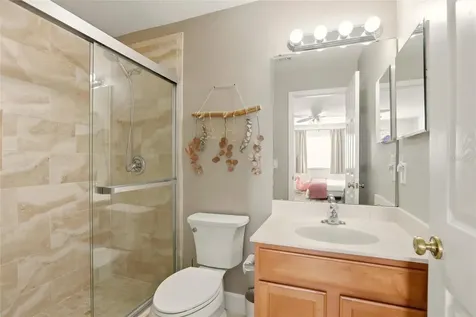 6007 43rd Court E Bradenton FL 34203