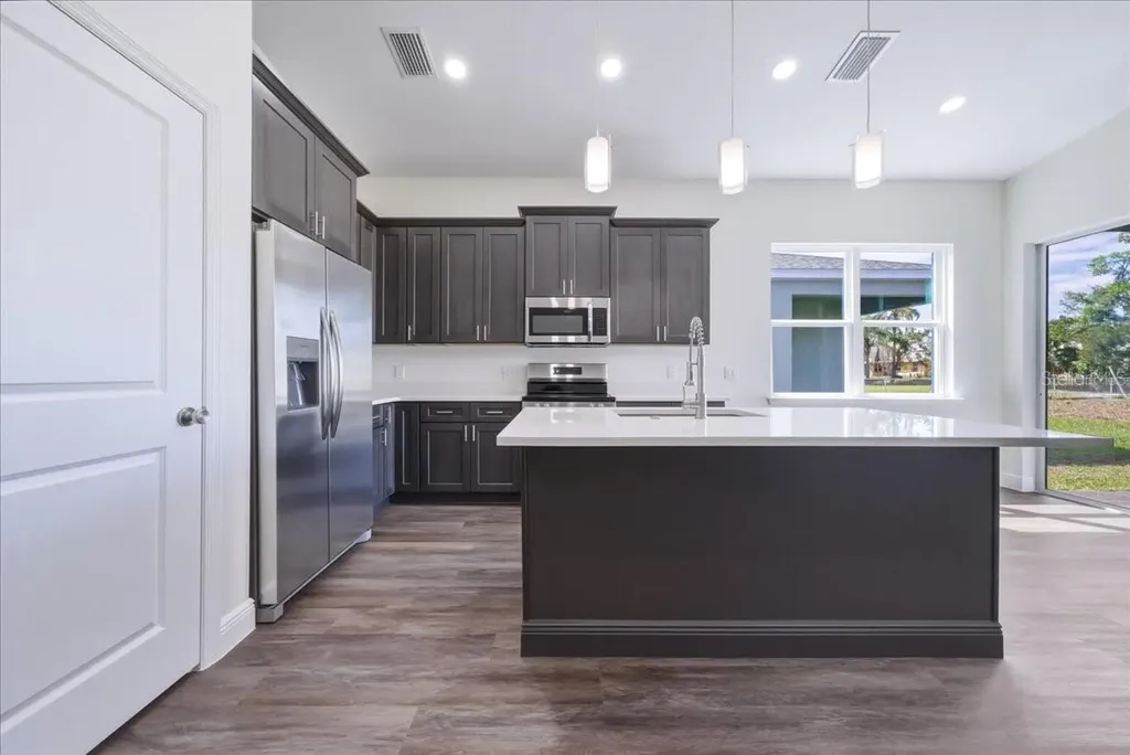 1302 Moselle Avenue Orlando FL 32807