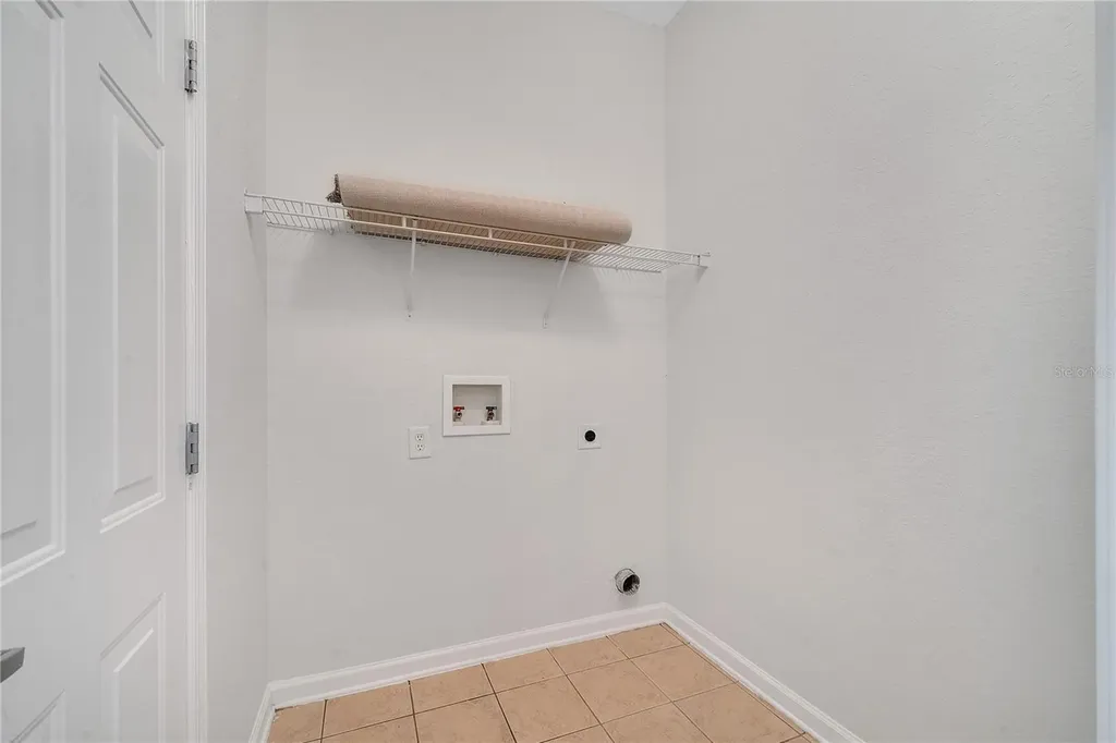 817 Terrace Ridge Circle Davenport FL 33896