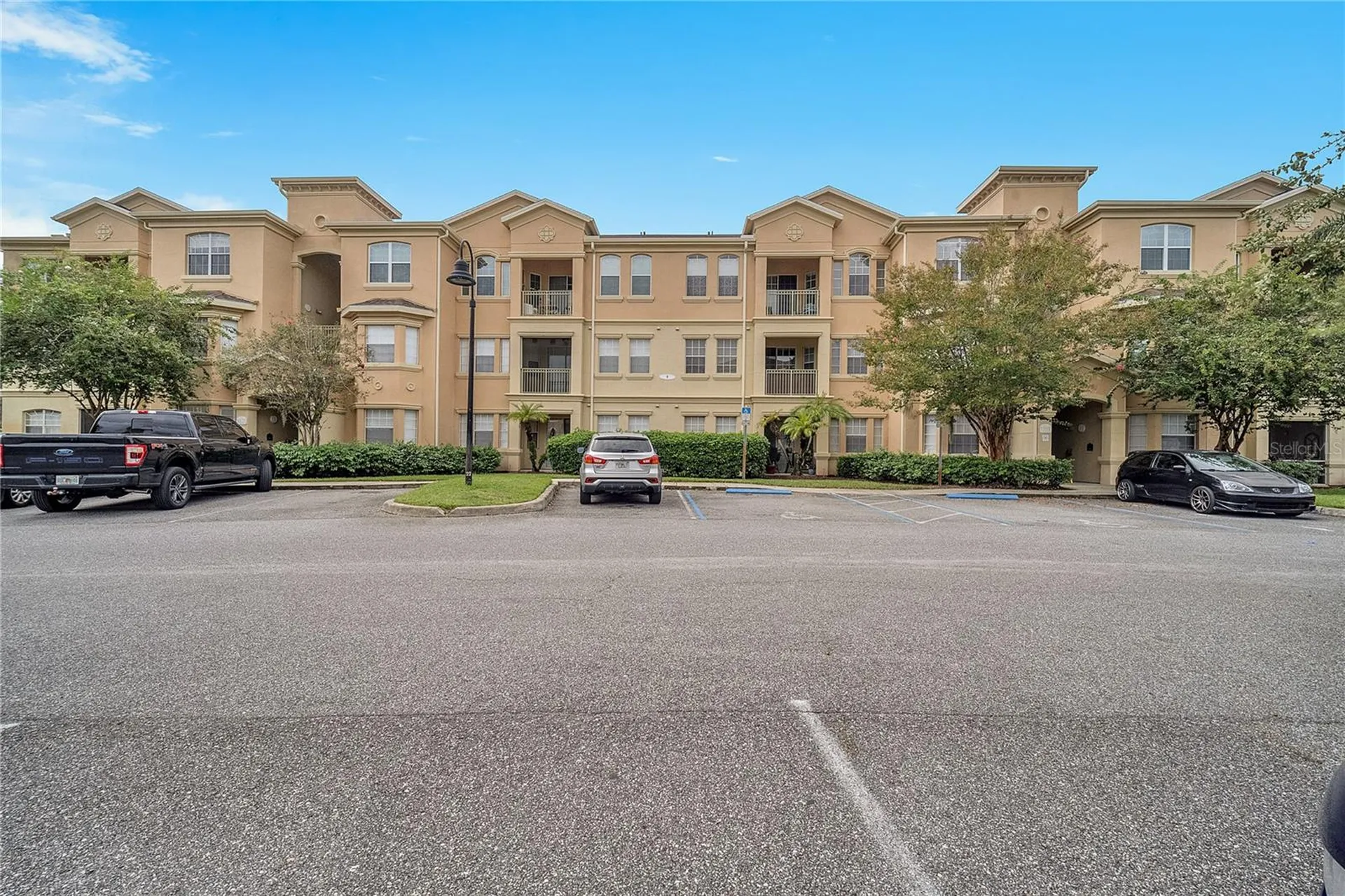 817 Terrace Ridge Circle Davenport FL 33896