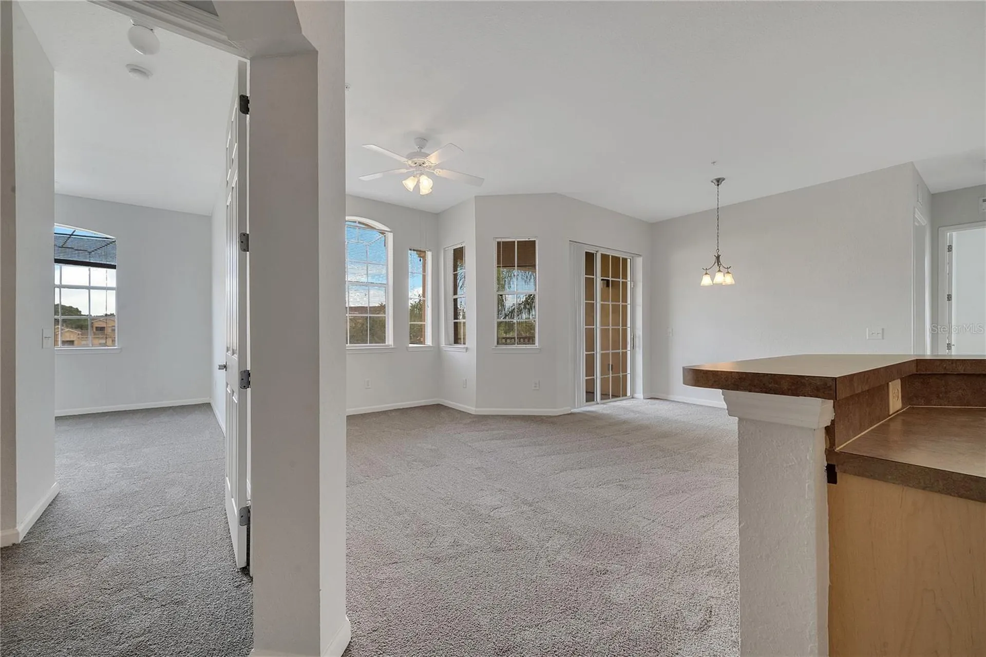 817 Terrace Ridge Circle Davenport FL 33896