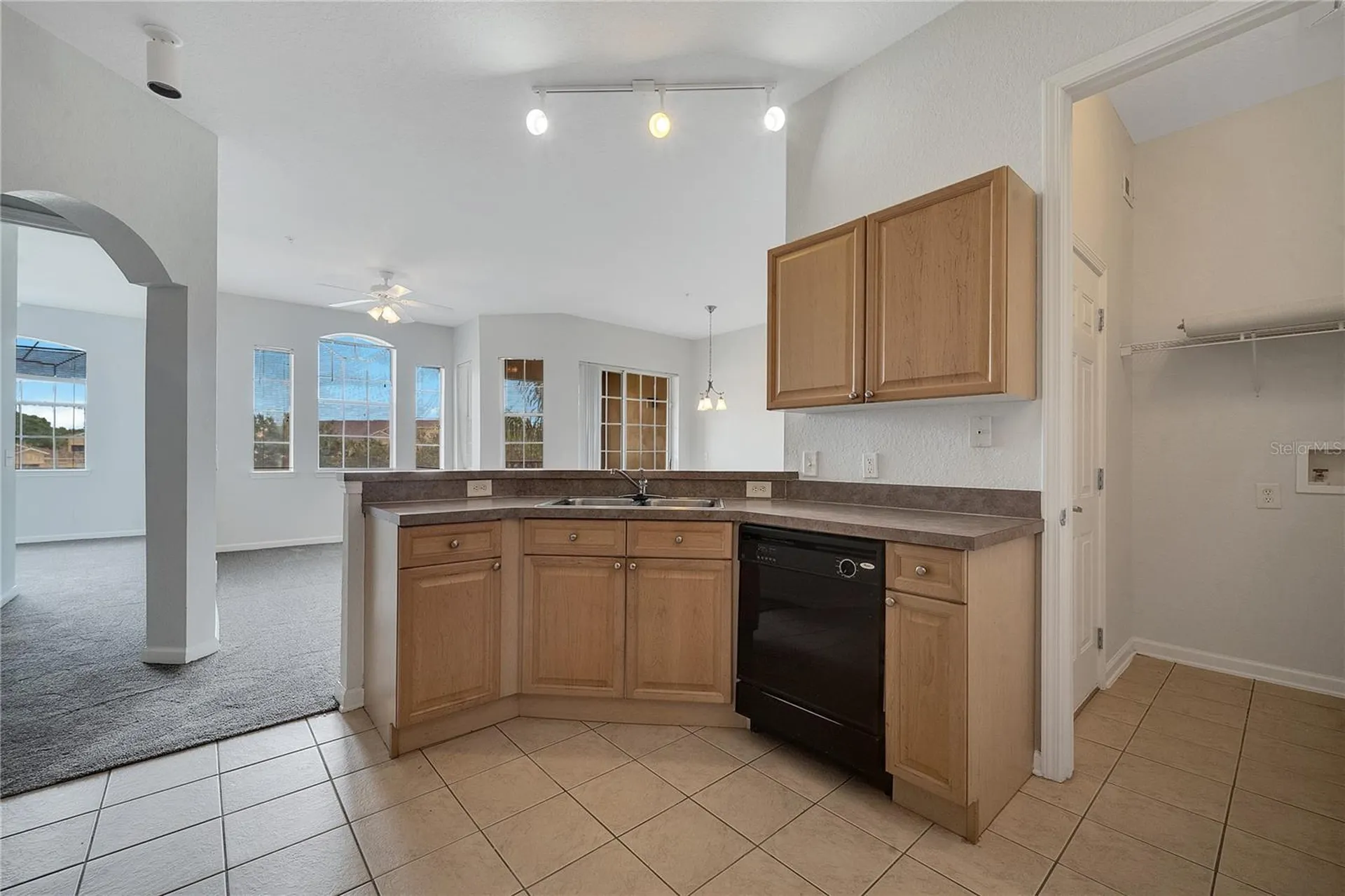 817 Terrace Ridge Circle Davenport FL 33896