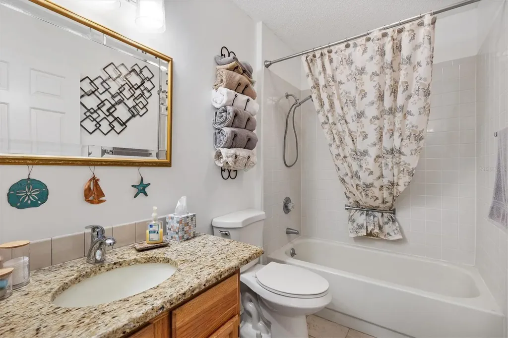 711 Agua Way Lady Lake FL 32159