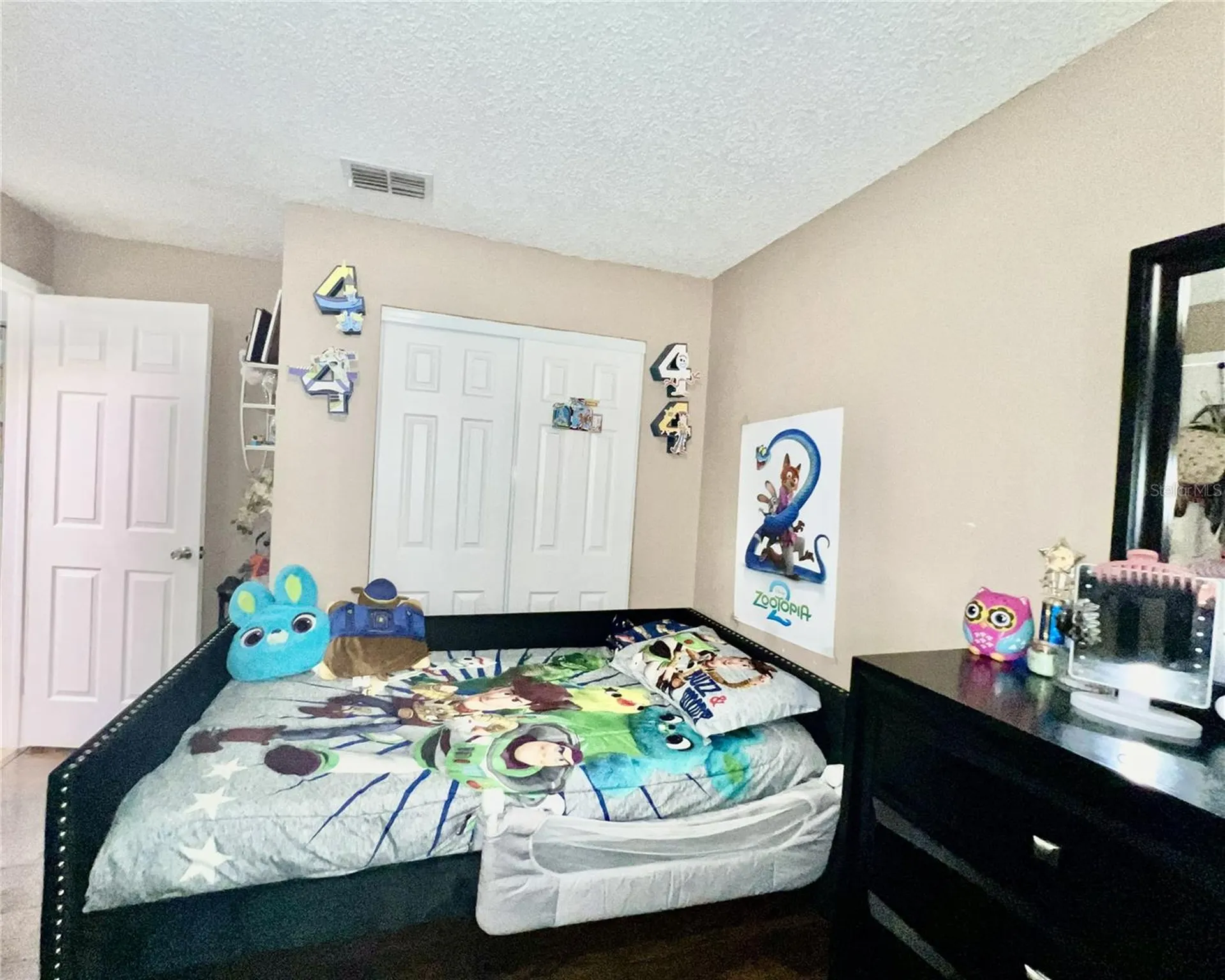 10804 N Myrtle Street Tampa FL 33617