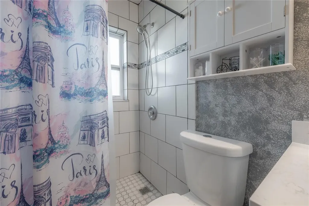 714 Belt Court Tampa FL 33612