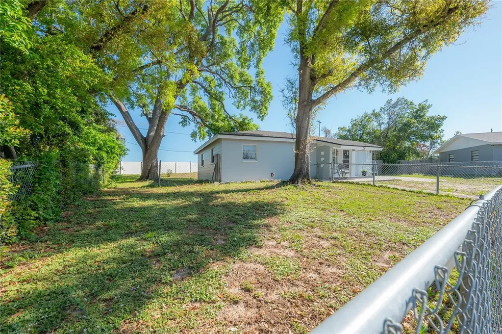 714 Belt Court Tampa FL 33612