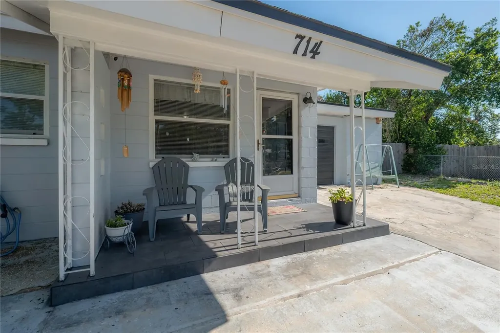 714 Belt Court Tampa FL 33612