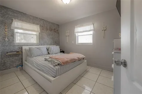 714 Belt Court Tampa FL 33612