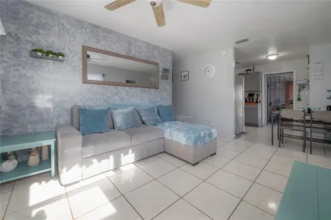 714 Belt Court Tampa FL 33612
