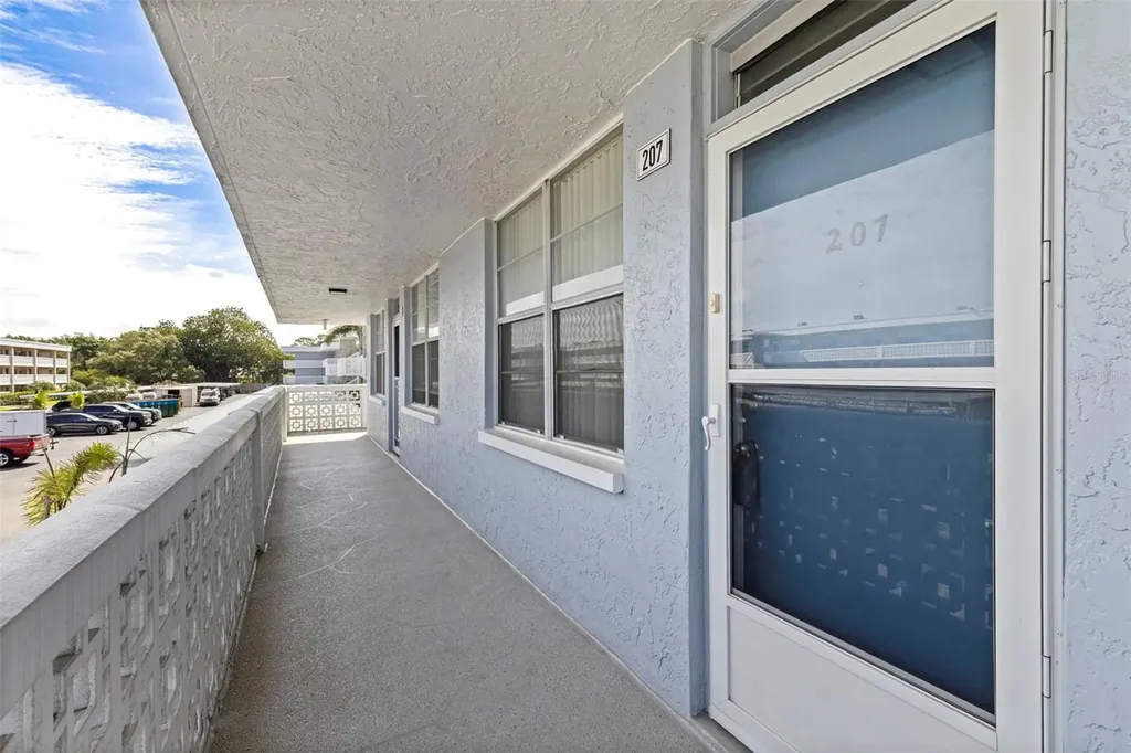 4895 Bay Street NE St Petersburg FL 33703