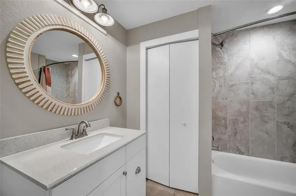 7149 Longboat Drive N Longboat Key FL 34228