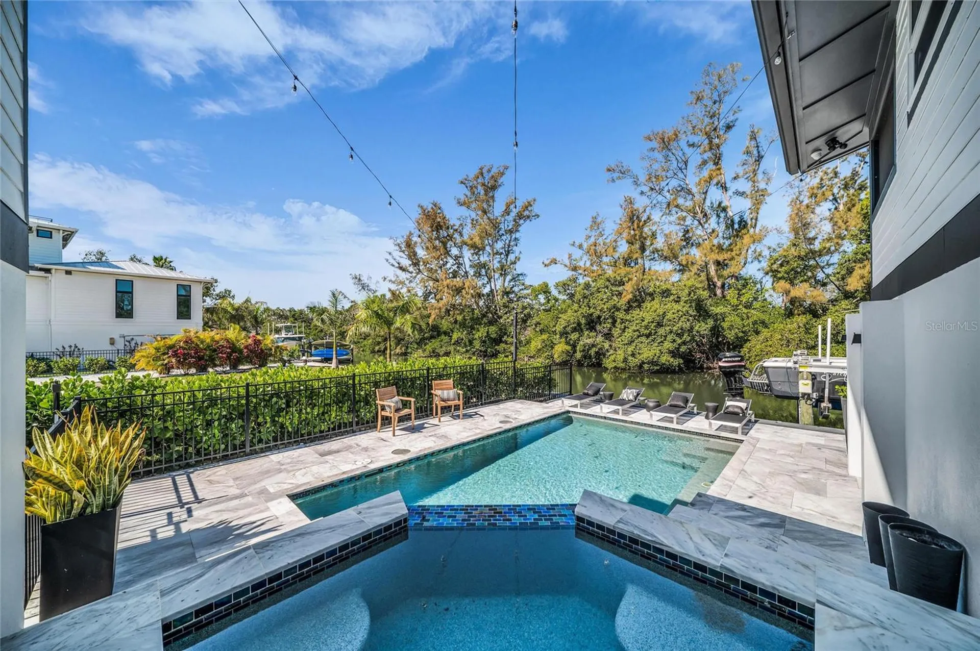 7149 Longboat Drive N Longboat Key FL 34228