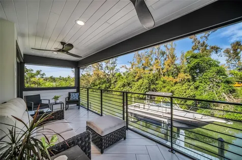 7149 Longboat Drive N Longboat Key FL 34228