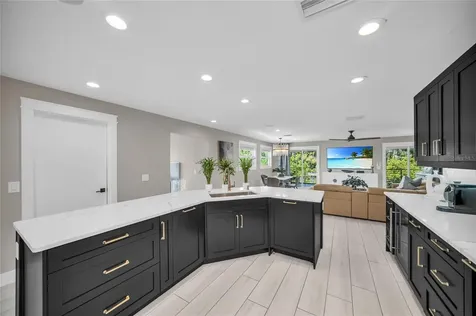 7149 Longboat Drive N Longboat Key FL 34228