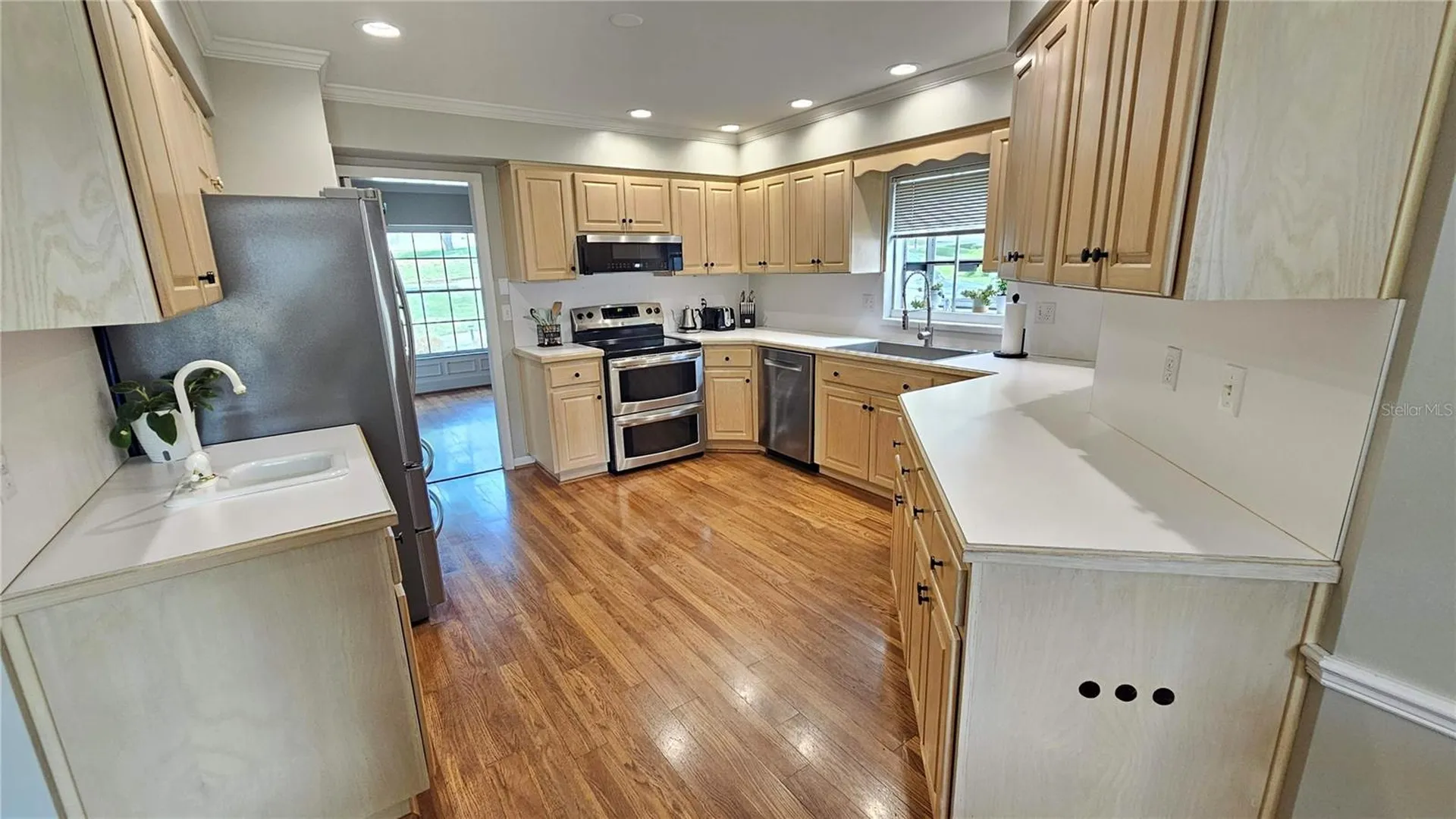 184 Lake Otis Road Winter Haven FL 33884