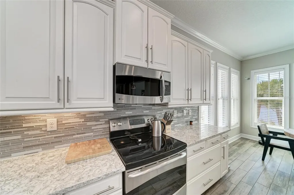 348 Sapphire Lake Drive Bradenton FL 34209