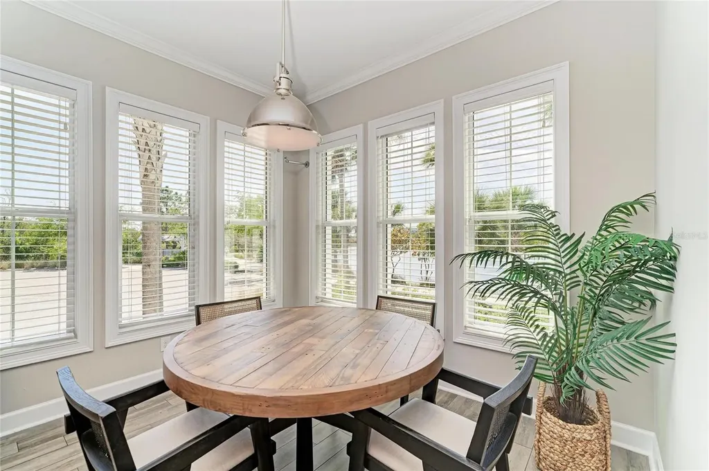 348 Sapphire Lake Drive Bradenton FL 34209
