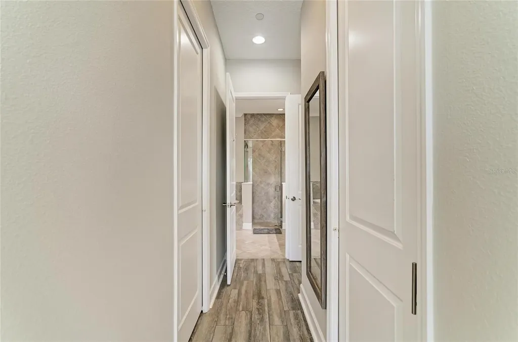 348 Sapphire Lake Drive Bradenton FL 34209