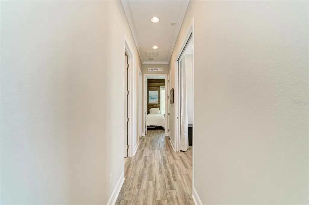 348 Sapphire Lake Drive Bradenton FL 34209