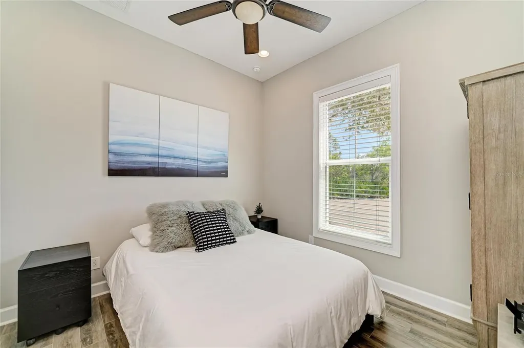 348 Sapphire Lake Drive Bradenton FL 34209