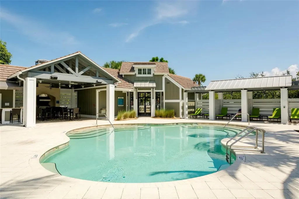 348 Sapphire Lake Drive Bradenton FL 34209