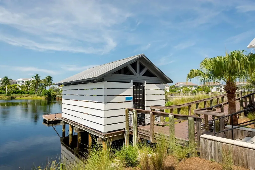 348 Sapphire Lake Drive Bradenton FL 34209