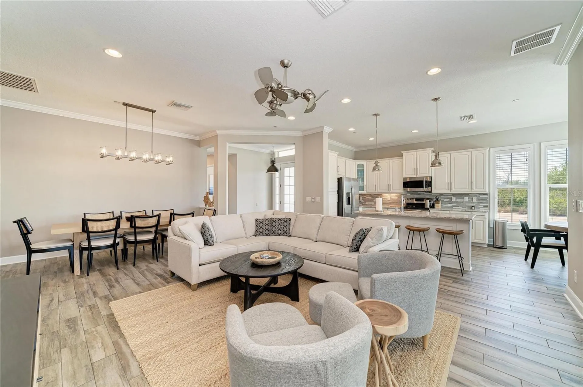 348 Sapphire Lake Drive Bradenton FL 34209