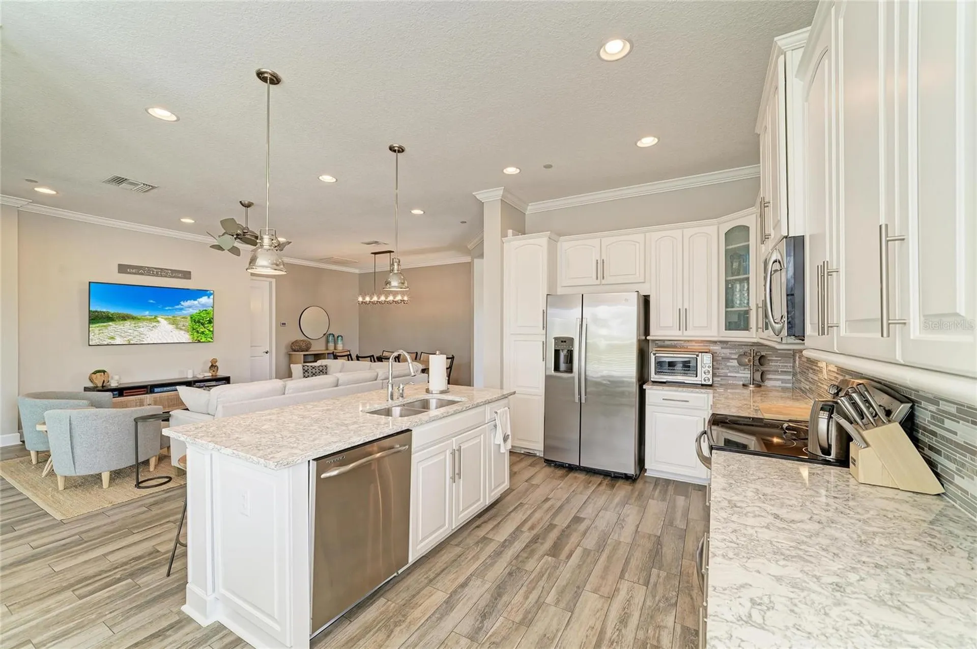 348 Sapphire Lake Drive Bradenton FL 34209