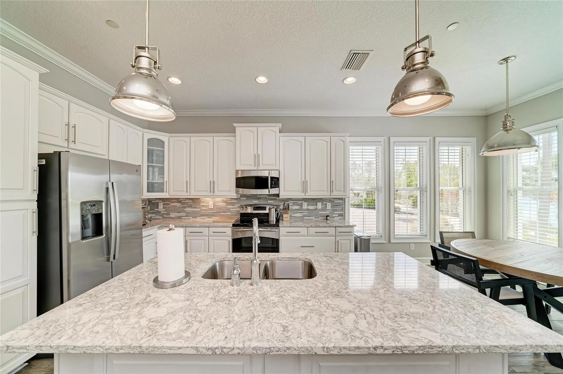 348 Sapphire Lake Drive Bradenton FL 34209