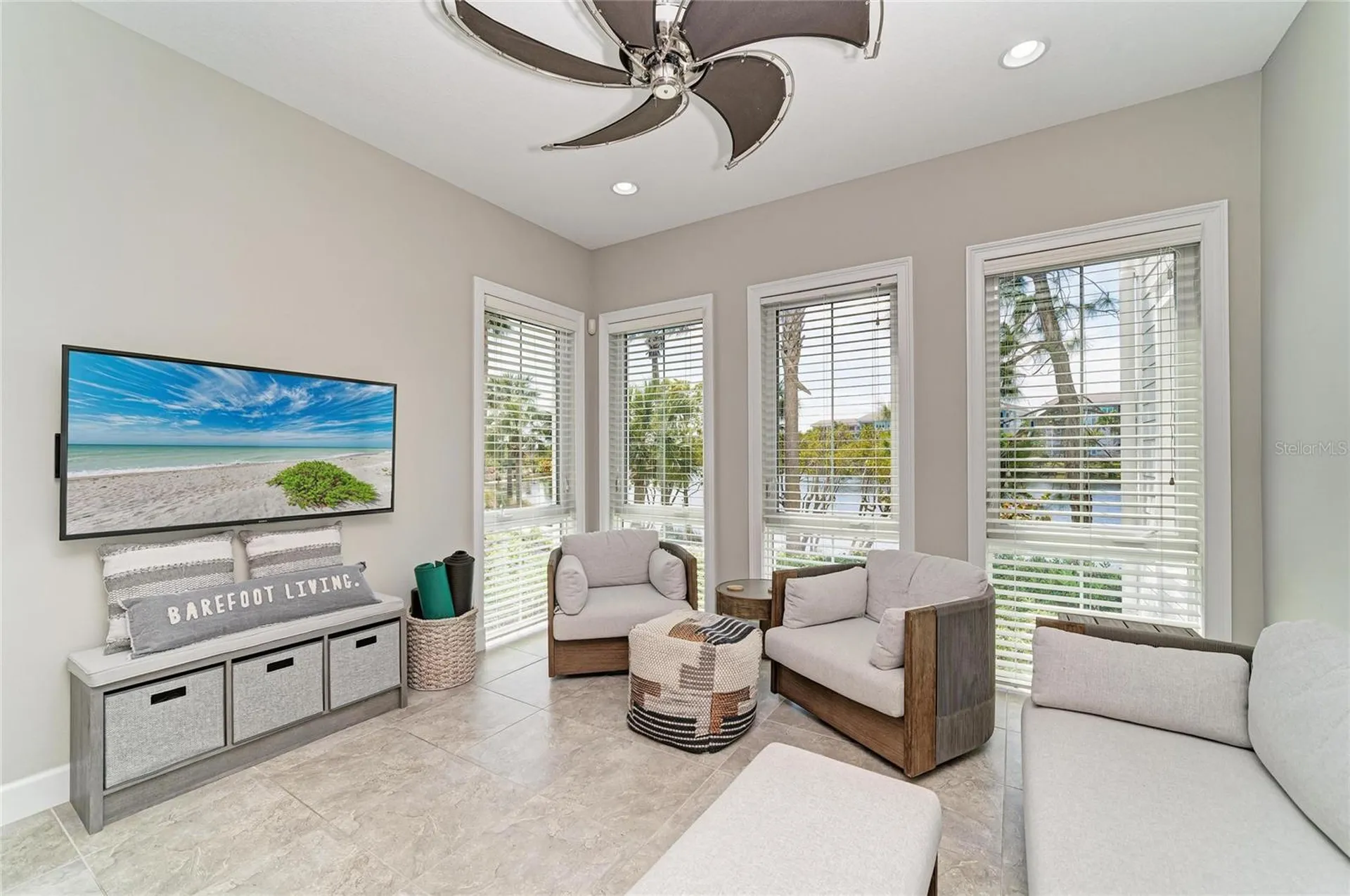 348 Sapphire Lake Drive Bradenton FL 34209
