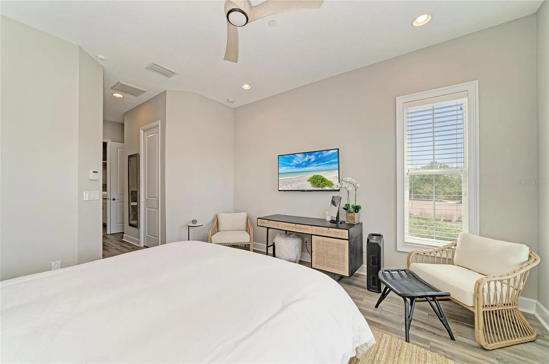 348 Sapphire Lake Drive Bradenton FL 34209