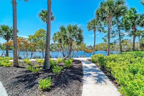 348 Sapphire Lake Drive Bradenton FL 34209