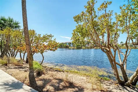 348 Sapphire Lake Drive Bradenton FL 34209