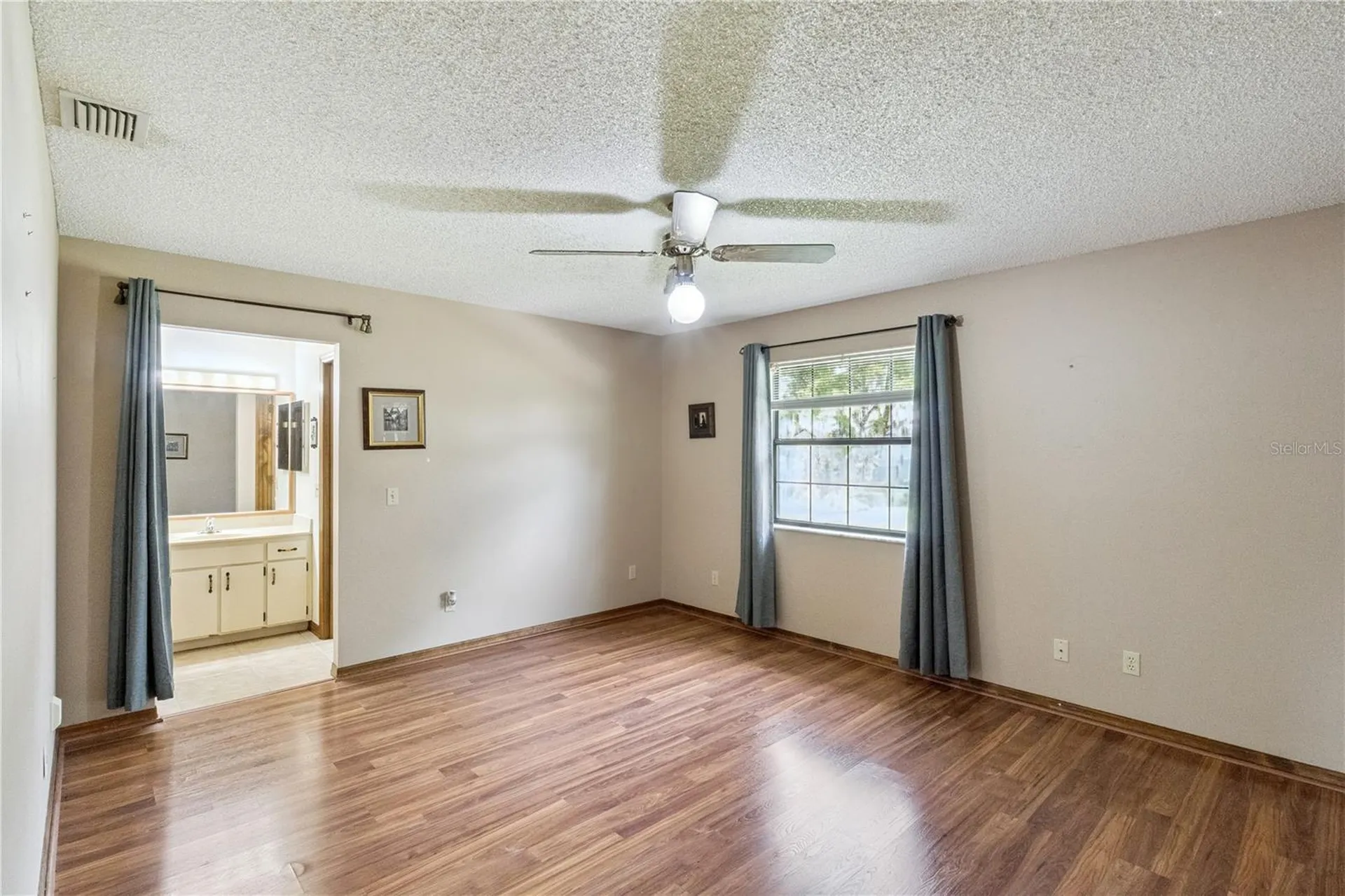 2867 Longleaf Court Kissimmee FL 34746