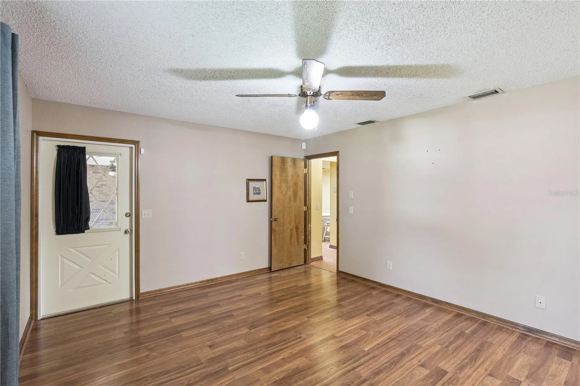 2867 Longleaf Court Kissimmee FL 34746