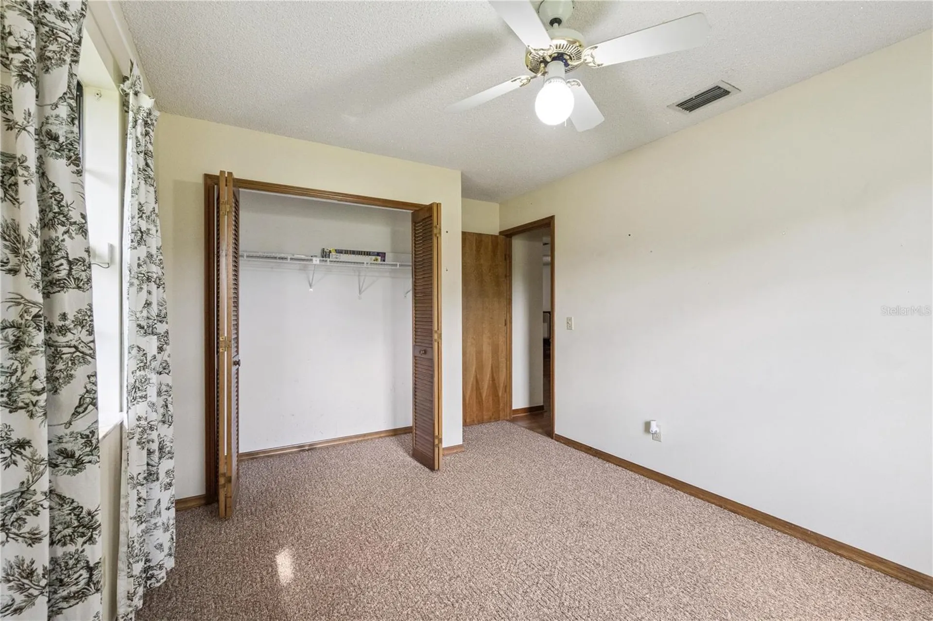 2867 Longleaf Court Kissimmee FL 34746