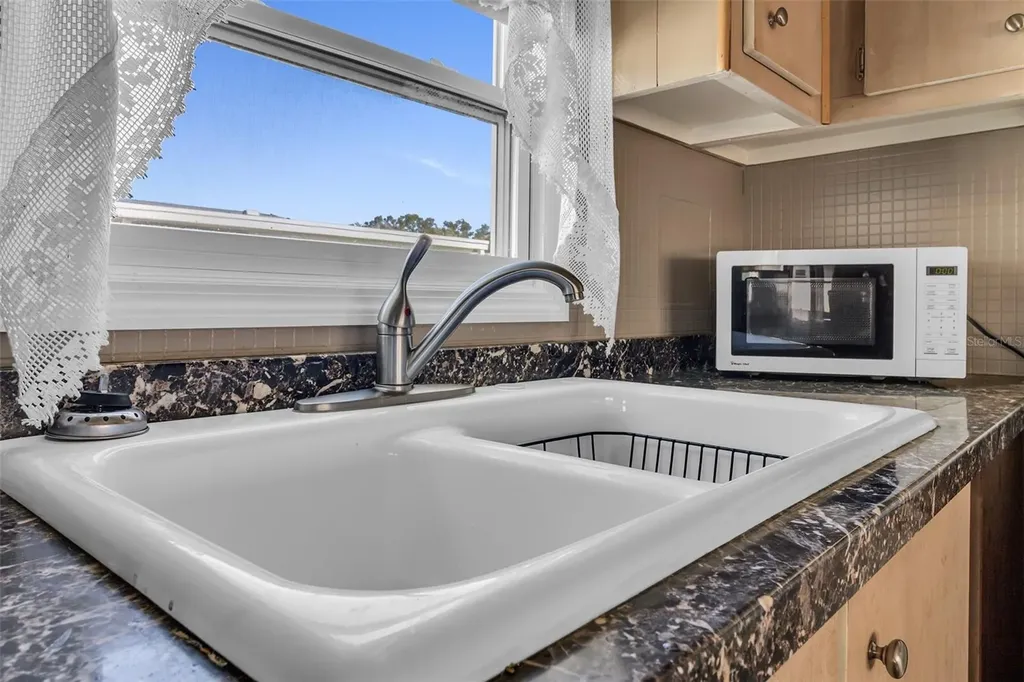 11200 Walsingham Road Largo FL 33778